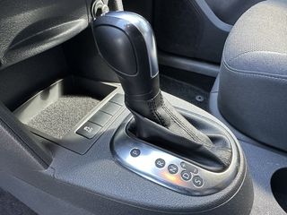 Νεκροφόρα Volkswagen 2012 Caddy Maxi 7θέσιο Αυτόματο-thumb-17