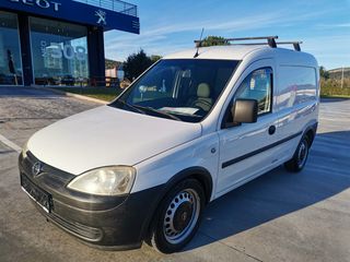 Opel '04 Combo