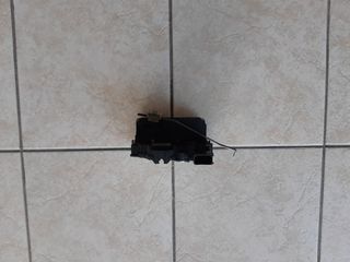 ΚΛΕΙΔΑΡΙΑ ΗΛΕΚΤΡΙΚΗ ΕΜΠΡΟΣ ΔΕΞΙΑΣ ΠΟΡΤΑΣ ΓΝΗΣΙΑ ΜΕΤΑΧΕΙΡΙΣΜΕΝΗ ΓΙΑ OPEL CORSA D 2006-2014-thumb-1