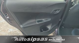 Toyota Verso 2013-thumb-27
