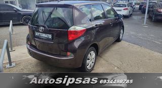 Toyota Verso 2013-thumb-31
