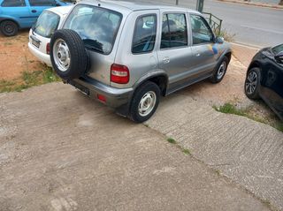 Kia Sportage 2003-thumb-2