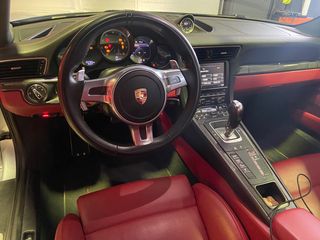 Porsche 911 2015 991 TURBO S 2015-thumb-40
