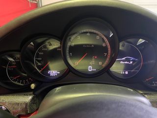 Porsche 911 2015 991 TURBO S 2015-thumb-31