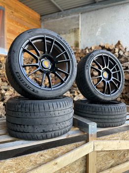 (SOLD) PORSCHE 997/997 Turbo - Set 4x ζαντες - OZ Ultraleggera 19in (μαζι με τα λαστιχα Michelin Sport 4S)