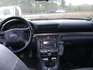 AUDI   A4   1800-thumb-3