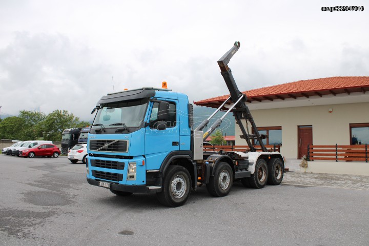 Ανατρεπόμενο Για Containers Με Βραχίονες Volvo 2010 8x4 fm410