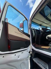 Volvo 2014 FH 460-thumb-12