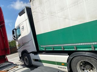 Volvo 2014 FH 460-thumb-8