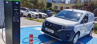Κλούβα Nissan 2026 Townstar Van EV Acenta L1 45kwh-thumb-45