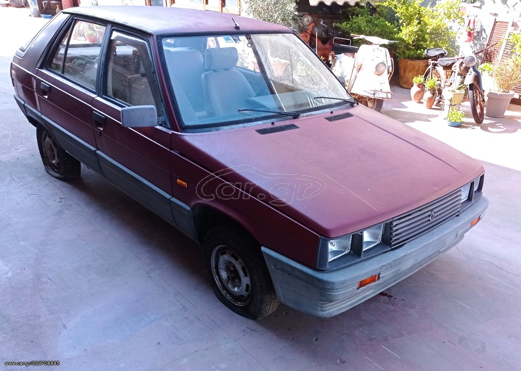 Renault R 11 1983 ΜΟΝΟ ΓΙΑ ΑΝΤΑΛΛΑΚΤΙΚΑ