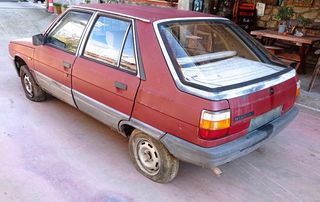 Renault R 11 1983 ΜΟΝΟ ΓΙΑ ΑΝΤΑΛΛΑΚΤΙΚΑ-thumb-2