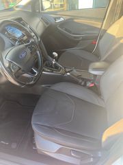 Ford Focus 2018 Eco Boost 1.0-thumb-5
