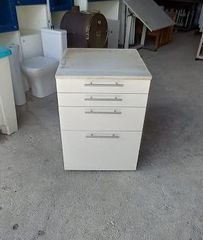 Συρταριέρα 60x63x85εκ (965/45)