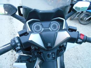 HONDA FORZA 300 -thumb-8