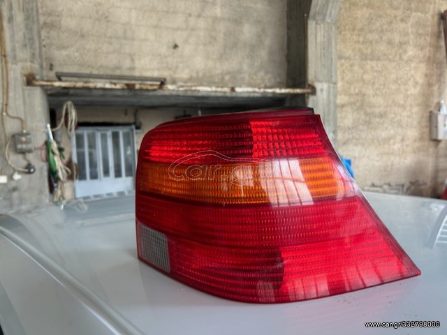 Golf 4 πίσω δεξιό γνήσιο 