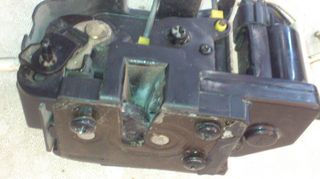 HYUNDAI GETZ 2002 - 2011.// ΗΛΕΚΤΡΟΜΑΓΝΗΤΙΚΗ ΚΛΕΙΔΑΡΙΑ ΠΟΡΤΑΣ ΠΙΣΩ ΔΕΞΙΑ \\  Γ Ν Η Σ Ι Α-ΚΑΛΟΜΕΤΑΧΕΙΡΙΣΜΕΝΑ-ΑΝΤΑΛΛΑΚΤΙΚΑ 