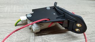 Κλειδαριά πορτάκι ρεζερβουάρ AlfaRomeo 159-thumb-2