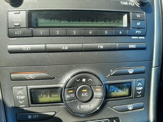 Toyota Auris 2009-thumb-11