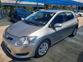 Toyota Auris 2009-thumb-3