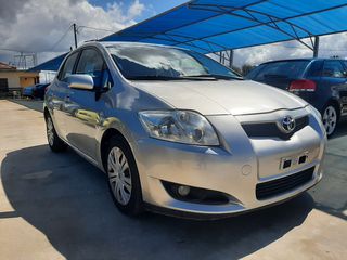 Toyota Auris 2009-thumb-19