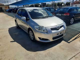 Toyota Auris 2009-thumb-23