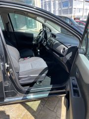Toyota Yaris 2012 1.4 D-4D-thumb-7