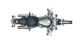 Royal Enfield Super Meteor 650 2026-thumb-3