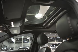 Mercedes-Benz C 200 2018 1.6d_Look_AMG_Ηλιοροφή_94.000klm-thumb-24