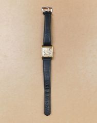 Ρολόι χειρός OMEGA.-thumb-1