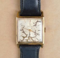 Ρολόι χειρός OMEGA.-thumb-3