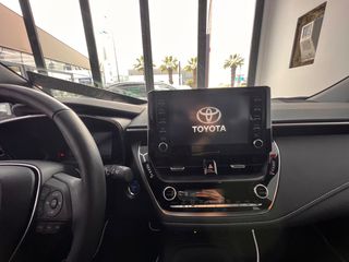 Toyota Corolla 2022 Hybrid-thumb-8