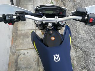 Husqvarna 701 Enduro 2024 ΜΕ ΜΕΙΩΜΕΝΗ ΝΕΑ ΤΙΜΗ!-thumb-4