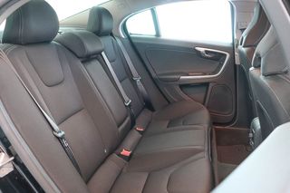 Volvo S60 2016 T3 (από 174€/μήνα)-thumb-31