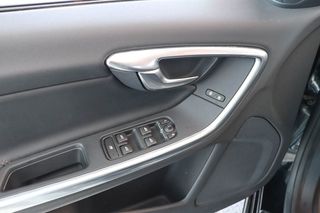 Volvo S60 2016 T3 (από 174€/μήνα)-thumb-33