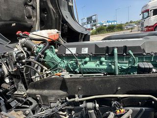 Volvo 2016 FH 500 I-PARK COOL-thumb-10