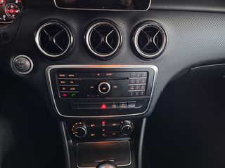 Mercedes-Benz A 180 2017 Facelift Navi Keylees Amg17 Wheels Pdc Start Stop-thumb-53