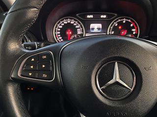Mercedes-Benz A 180 2017 Facelift Navi Keylees Amg17 Wheels Pdc Start Stop-thumb-42