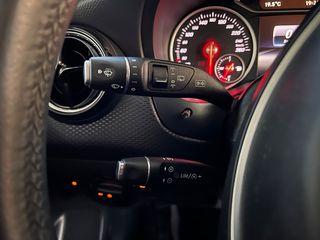 Mercedes-Benz A 180 2017 Facelift Navi Keylees Amg17 Wheels Pdc Start Stop-thumb-41