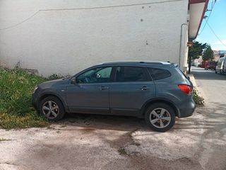 Nissan Qashqai+2 '10