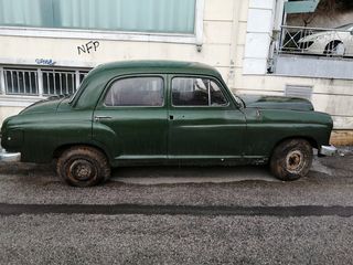 Mercedes-Benz 180 1956 1958 Mercedes-Benz 180 W121 Pontoon sedan '58-thumb-4