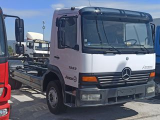 Σασί Mercedes-Benz 2001 ATEGO 1223-thumb-4