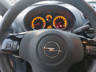 Opel Corsa 2012 1.2 EDITION-thumb-7