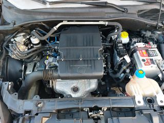Fiat Punto 2015 1.4 STREET-thumb-7