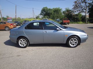 Alfa Romeo Alfa 156 2002 JTS 16v 2.0-thumb-2
