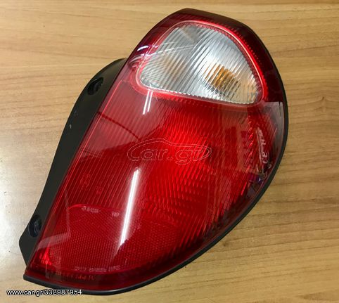 Daihatsu Sirion M100 φανάρι πίσω δεξί