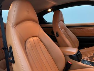 Maserati 4200 2002 GT-thumb-25