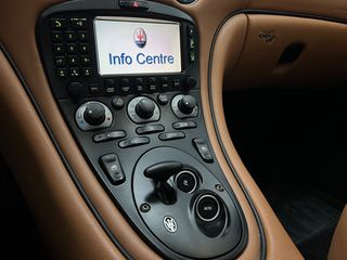 Maserati 4200 2002 GT-thumb-37
