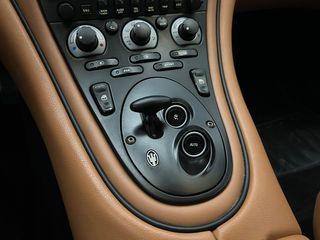 Maserati 4200 2002 GT-thumb-38