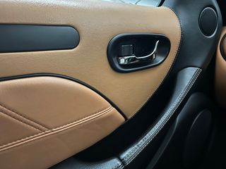 Maserati 4200 2002 GT-thumb-50